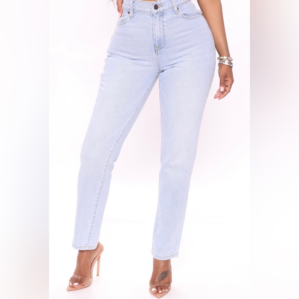 Fashion Nova Hometown Cutie Mom Jeans